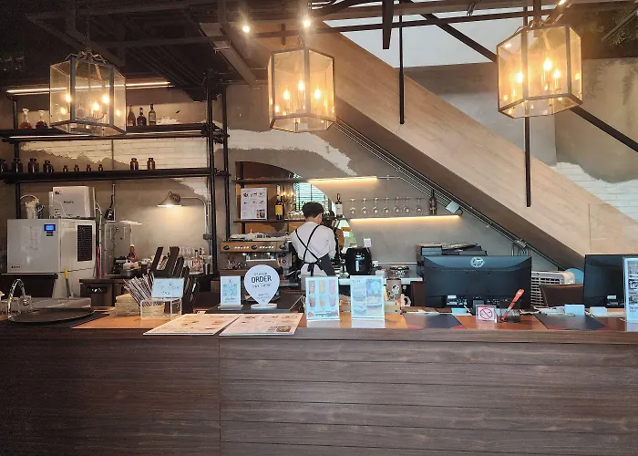 J Place Hotel Bangkok