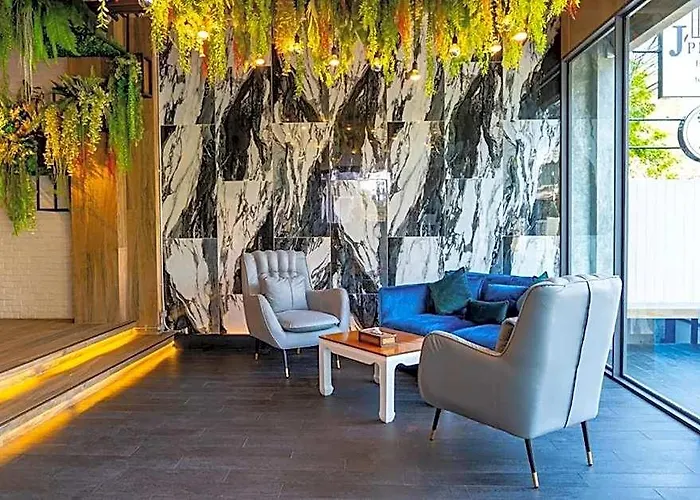 J Place Hotel Bangkok
