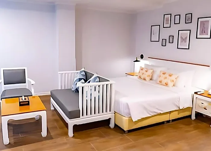 J Place 3* Bangkok