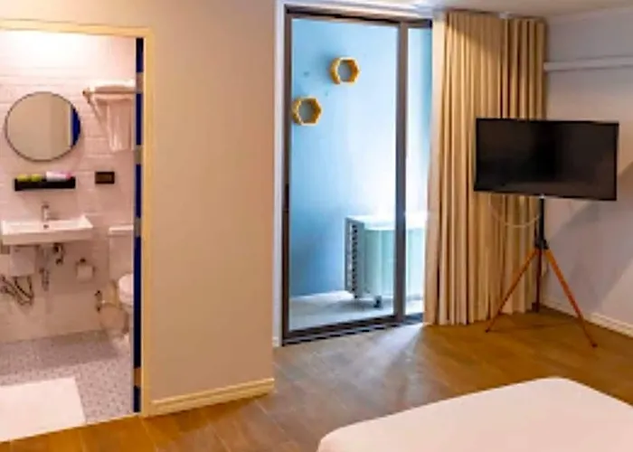 J Place 3* Bangkok