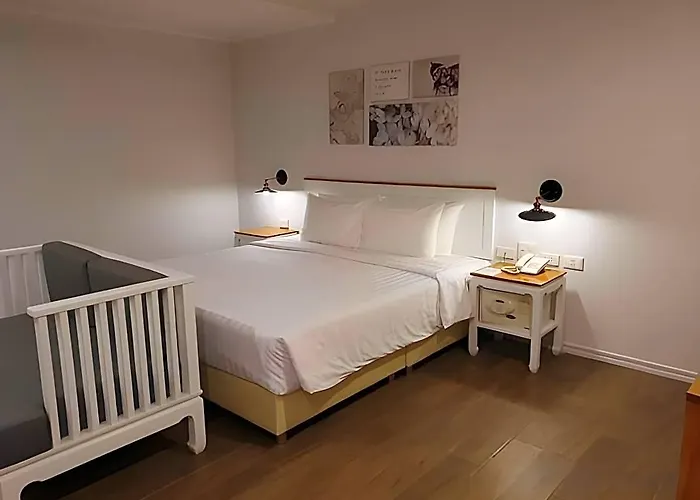 J Place Hotel Bangkok