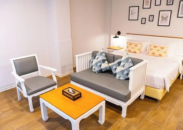 Hotel J Place
